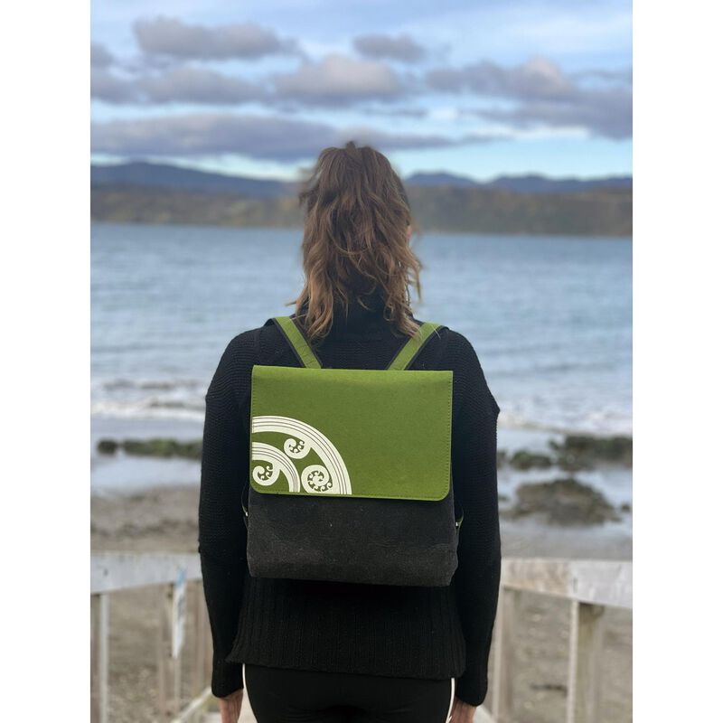Jo Luping Koru White On Green Dark Grey Ecofelt Backpack image number 3